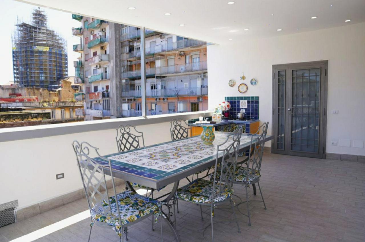 Appartement La Dukesca Chic à Naples Extérieur photo