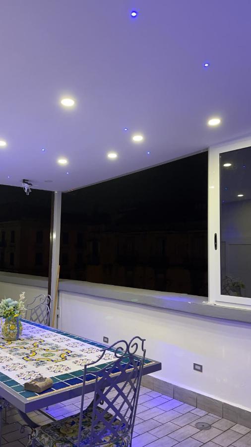 Appartement La Dukesca Chic à Naples Extérieur photo